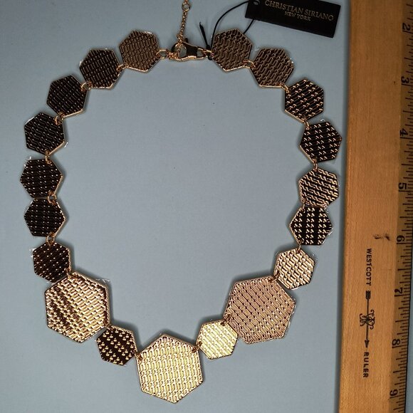 Christian Siriano Necklace Modern Geometric Hexagon Gold Tone Metalli Lo… - Picture 7 of 14